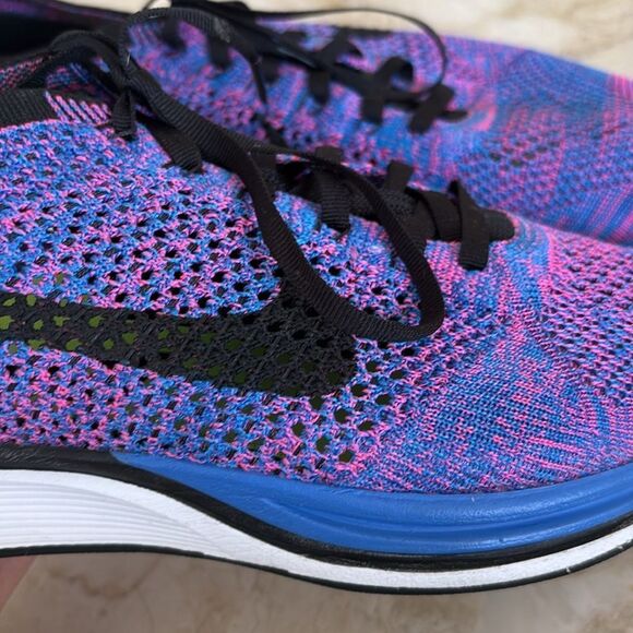 Nike Flyknit Ultra Light Unisex Racing/Running Shoes - Picture 11 of 14